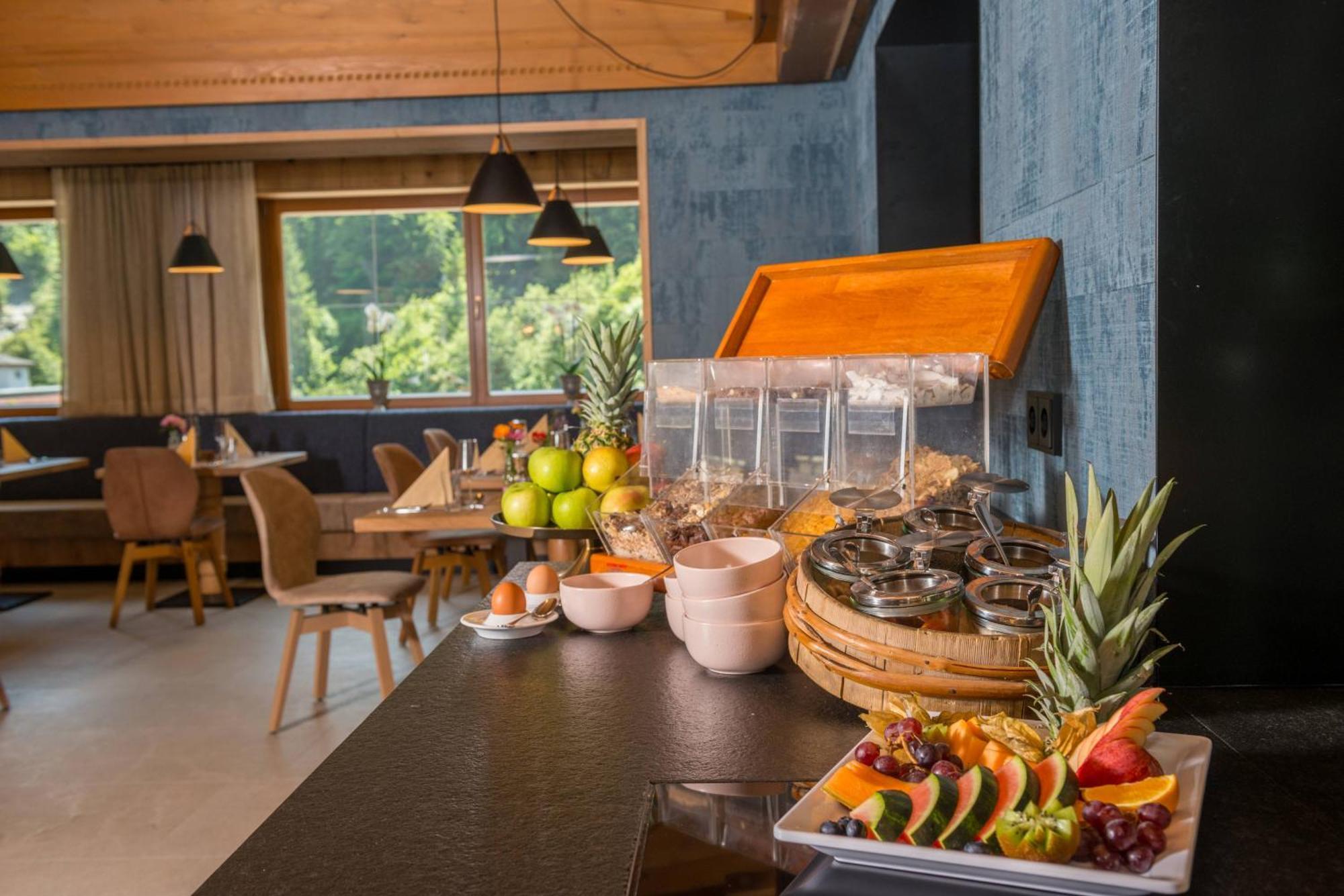 Hotel Oberwirt - Nahe An Saalbach Und Zell Am See, Viehhofen Sommercard Екстериор снимка