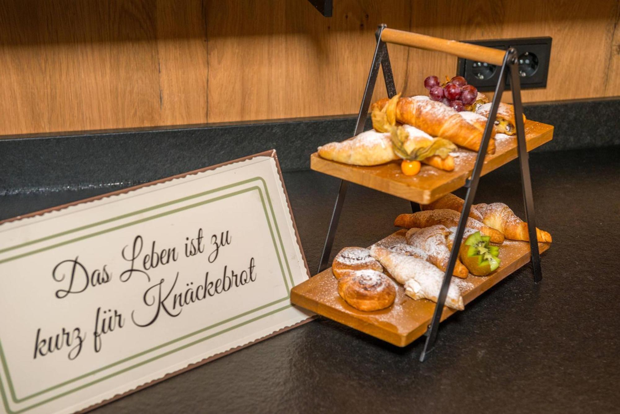 Hotel Oberwirt - Nahe An Saalbach Und Zell Am See, Viehhofen Sommercard Екстериор снимка